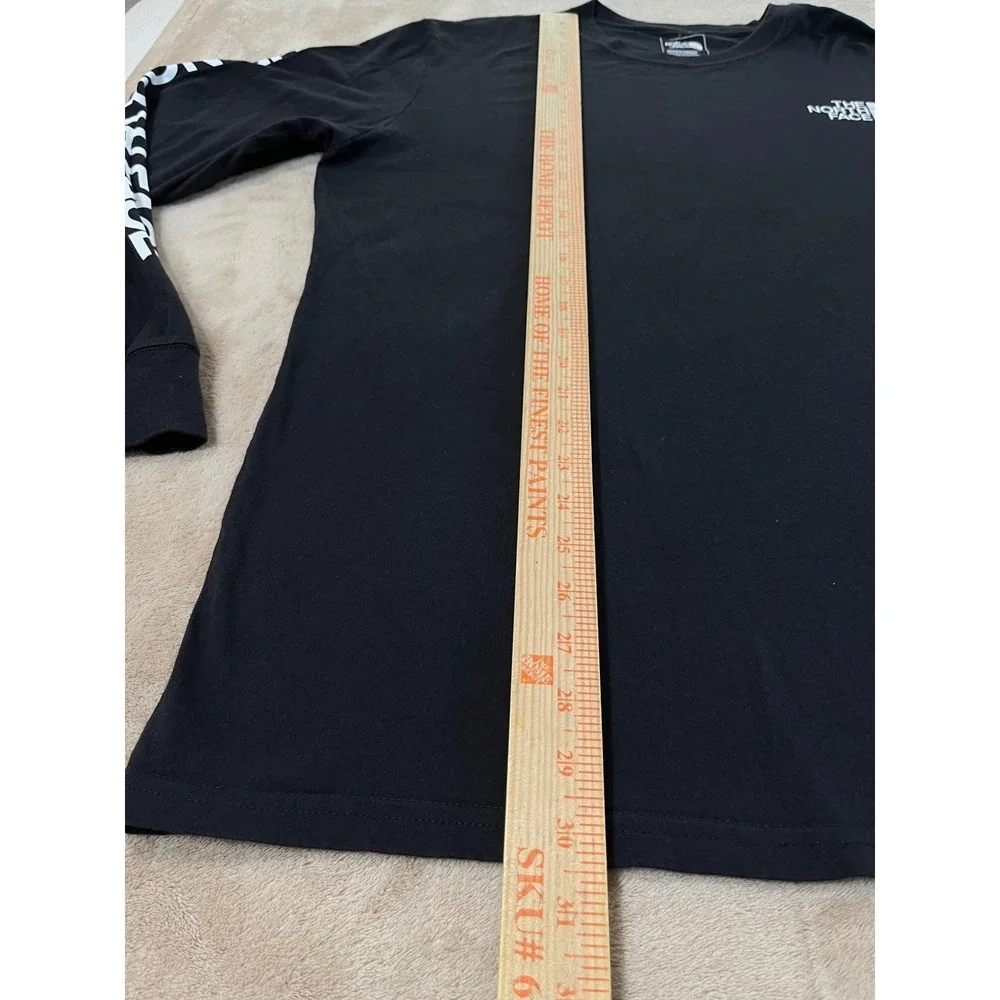 The North Face Graphic T-Shirt Men's XL Black Cotton Logo Standard Fit L/S